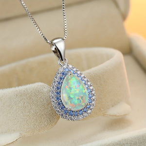 Waterdrop Pendant Necklace Elegant Silver Chain Necklace For Women