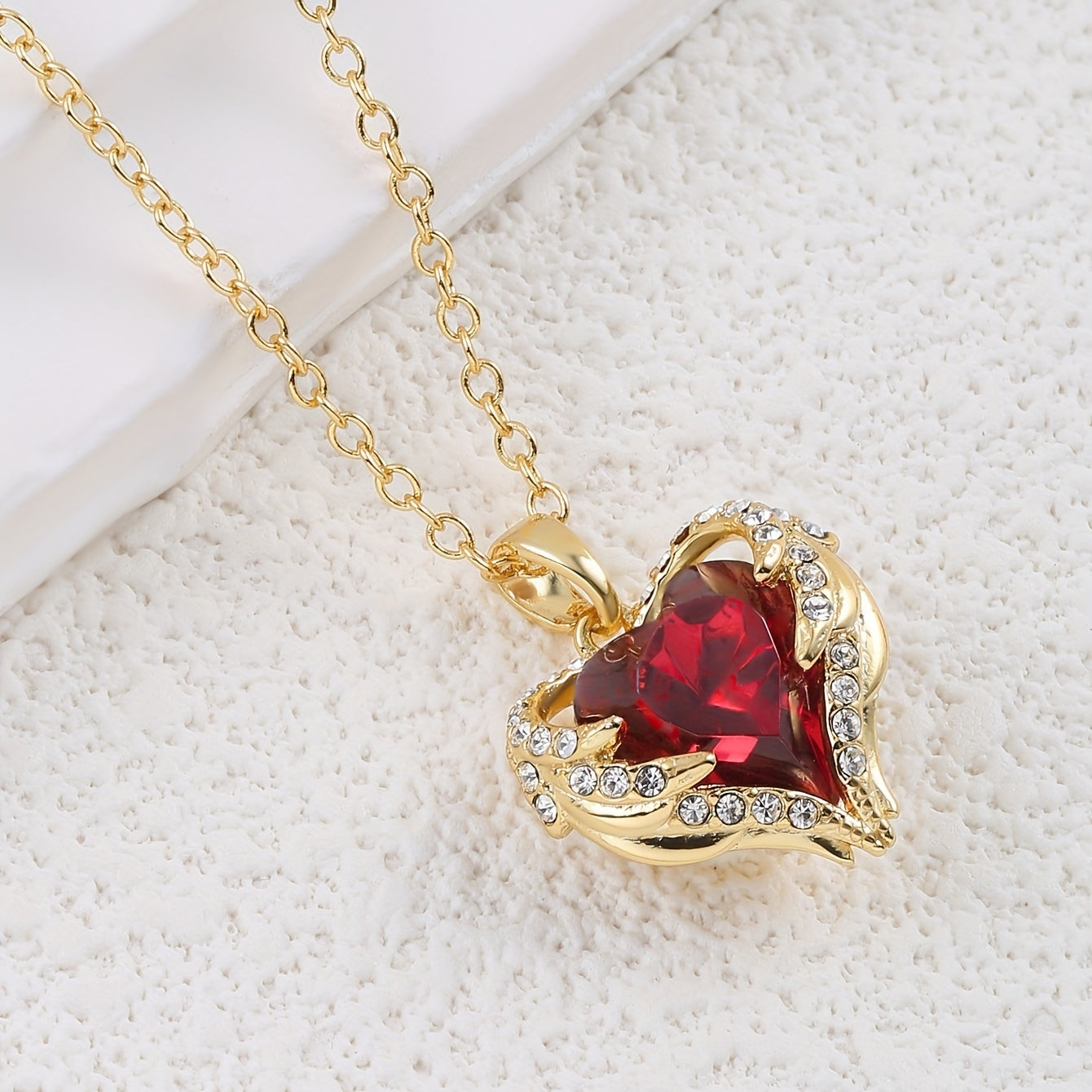 Angel Wings Wrapped Red Heart Zircon Pendant Mother's Day Valentine's Day Gift