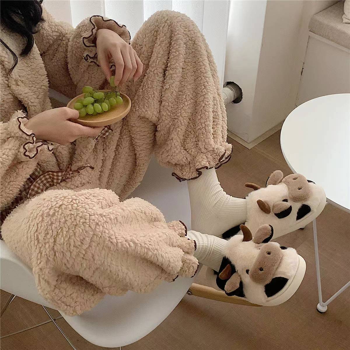 Women's Cartoon Cute Cow House Slippers, Warm Plush Lined Home Slippers, Women's Cozy Indoor Shoes