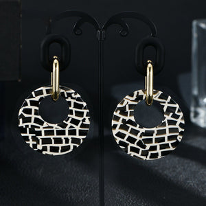 Acrylic Circle Earrings Exaggerated Black And White Pattern Geometric Drop Earrings Chunky Paperclip Chain Link Dangling Earrings Statement