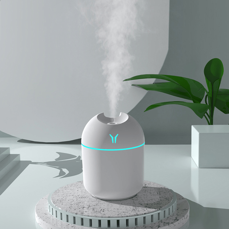 USB Aroma Diffuser & Plant Health Humidifier with Night Light: Freshen Air, Breathe Easy & Enhance Ambiance!