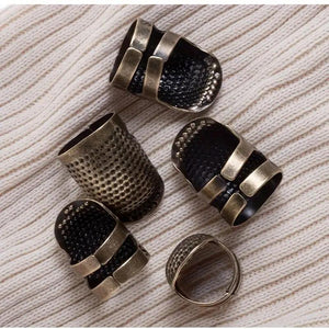 2pcs Protect Fingers Vintage Sewing Thimble Essential Sewing Supplies