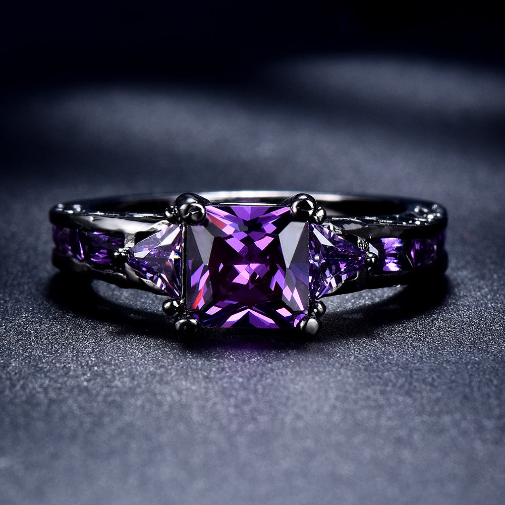 Elegant Vintage Engagement Ring with Princess Cut Purple Stone - Perfect Luxury Wedding Gift for Her, Ideal for Special Occasions