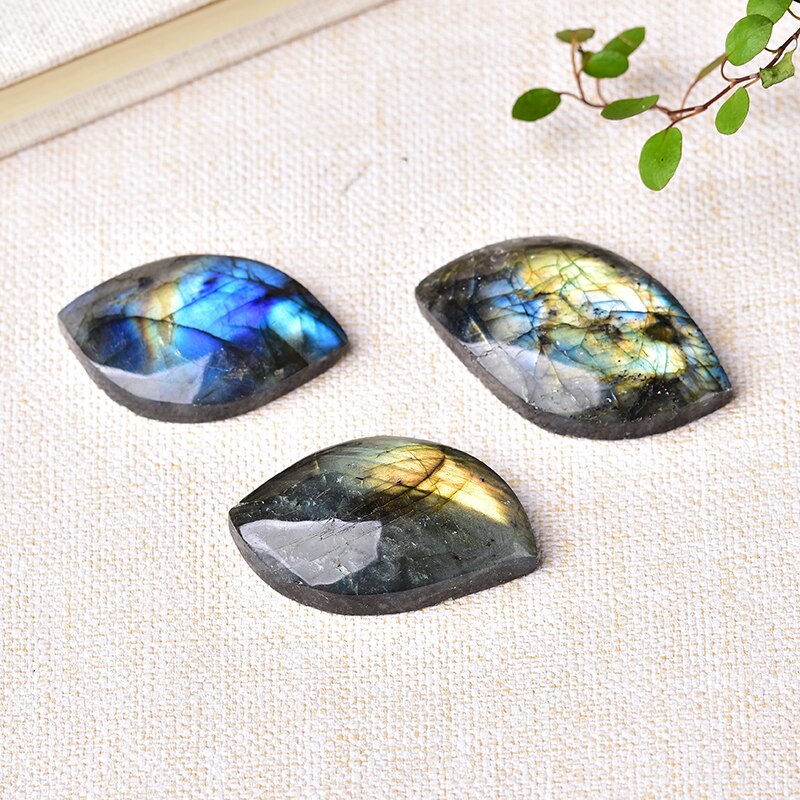 Natural Labradorite Leaf Shape Blue Purple Yellow Mineral Ornaments Energy Healing Stone DIY Jewelry Reiki Home Decoration