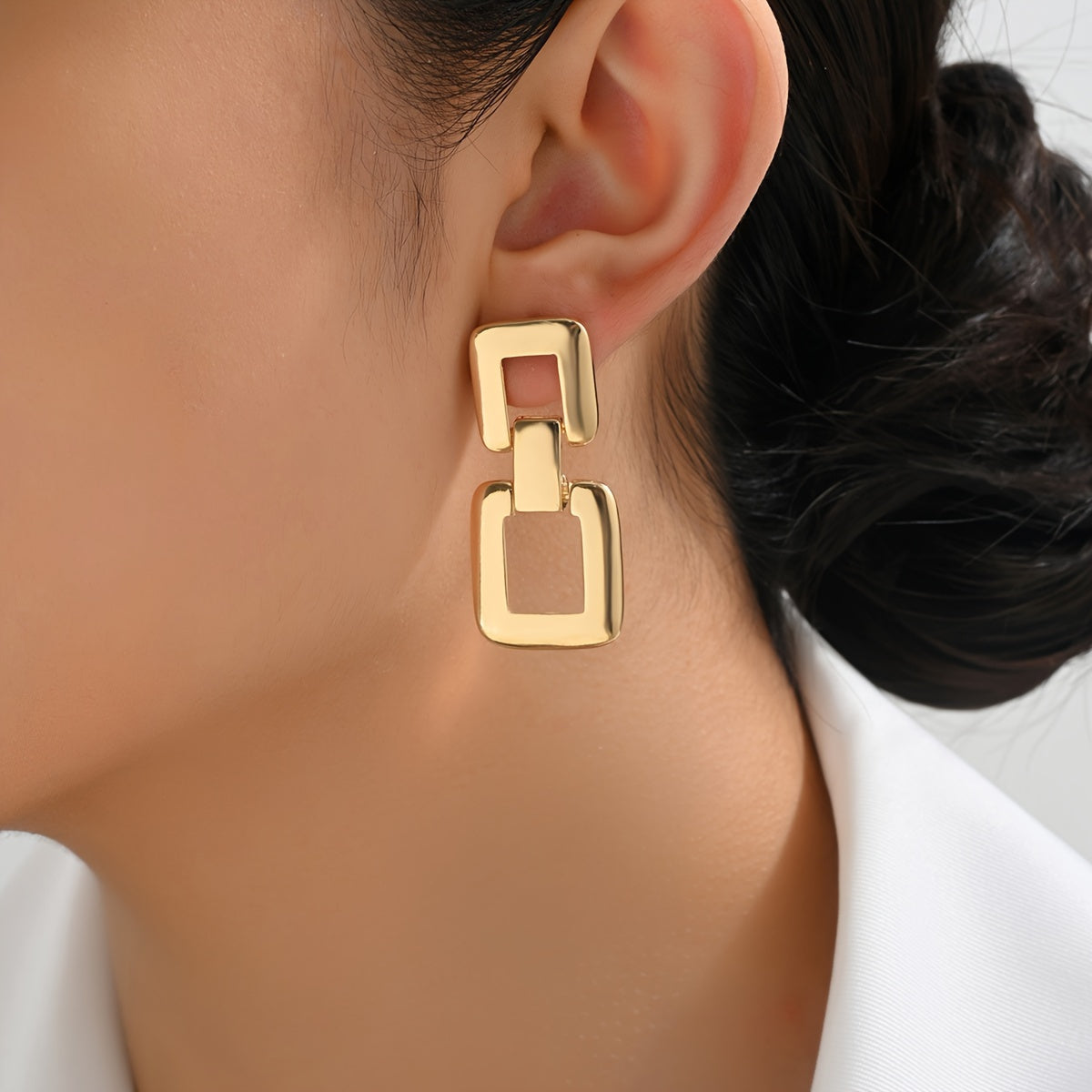 Golden Chain Design Dangle Earrings Elegant Sexy Style Zinc Alloy 18K Gold Plated Jewelry Trendy Female Earrings