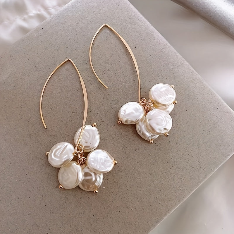 Brogue Style U-shaped Ear Hook Design Pearl Earrings