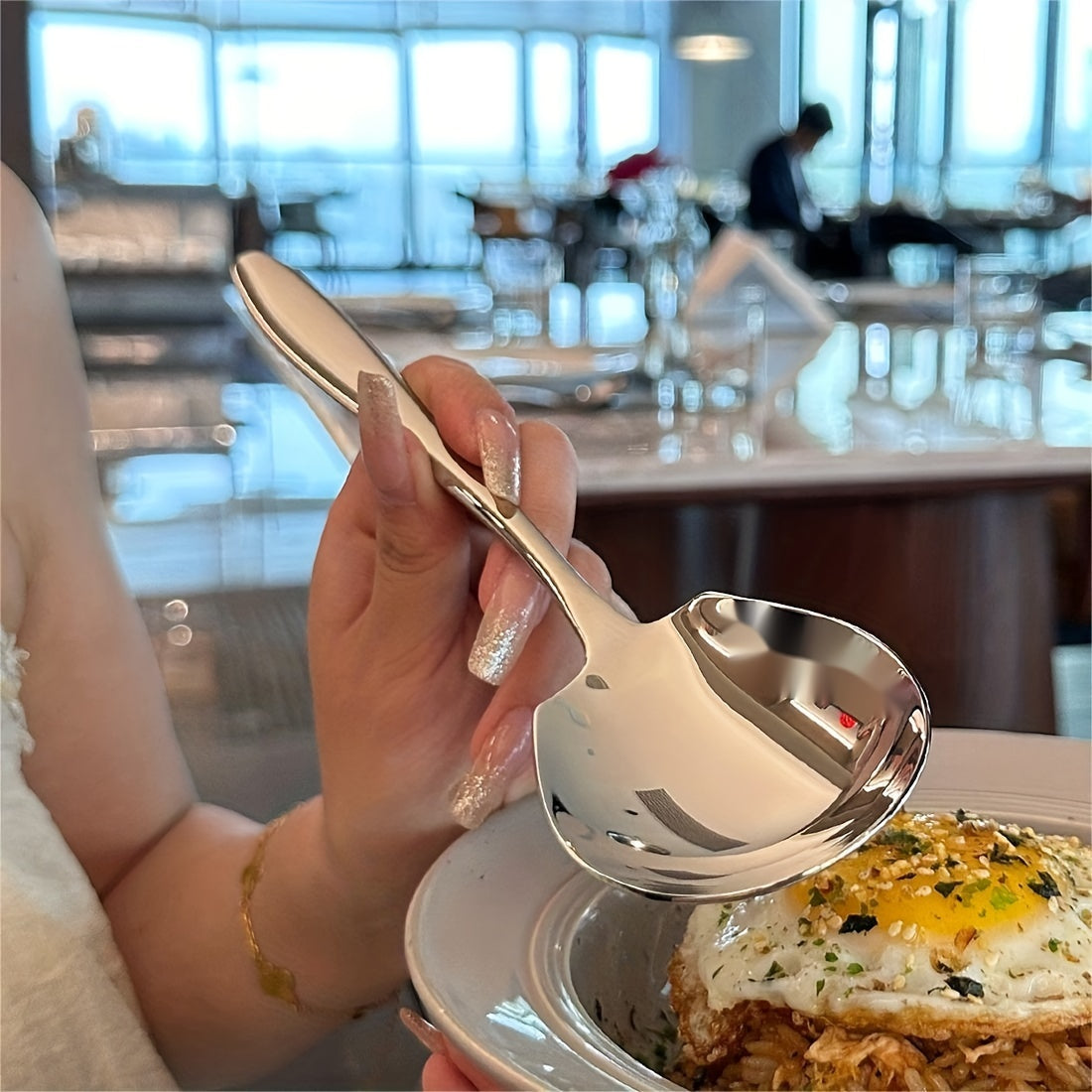 Elegant & Durable Stainless Steel Serving Spoon – Large, Ergonomic Design, Ideal for Buffet, Hotel, and Canteen Use