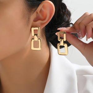 Golden Chain Design Dangle Earrings Elegant Sexy Style Zinc Alloy 18K Gold Plated Jewelry Trendy Female Earrings