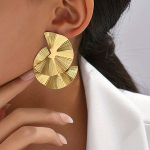 Golden Fan-shaped Laser Pattern Sexy Elegant Stud Earrings 18K Gold Plated Jewelry Trendy Creative Female Gift