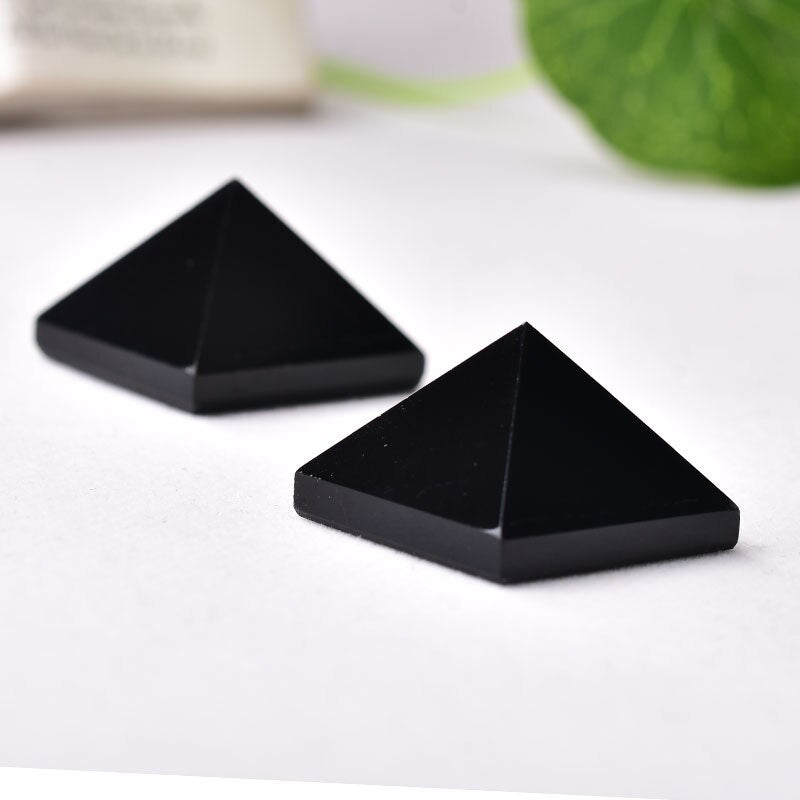 1PC Super Beautiful Natural Crystal Obsidian Mineral Healing Pyramid Can Be Used For Home Decoration DIY Gifts And Meditation