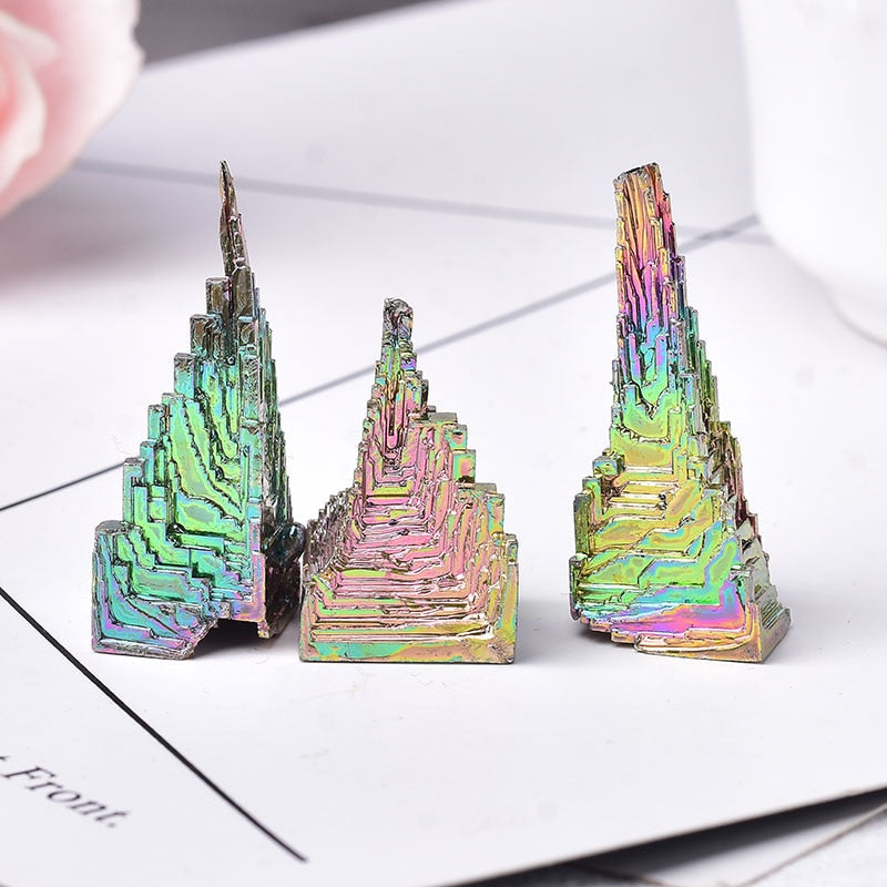 Natural Bismuth Tower Metal Mineral Pyramid Stones Gemstone Meditation Reiki Energy Healing Stone Home Decoration Raw Crystals