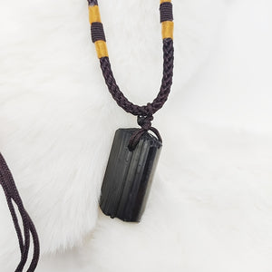 1PCS  Natural Black Tourmaline Necklace Tourmaline Amulet Pendant Pillar Pendant Crystal Healing Pendant Necklaces For Men