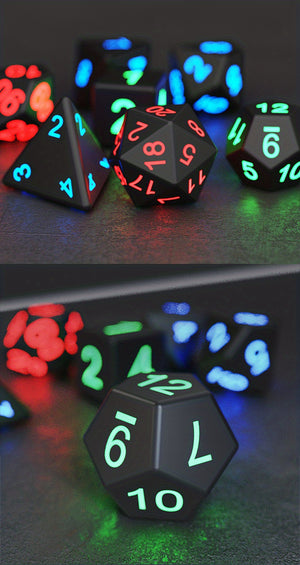 7pcs Per Set Board Game Dice Pixels The Rechargeable Electronic LED Dice