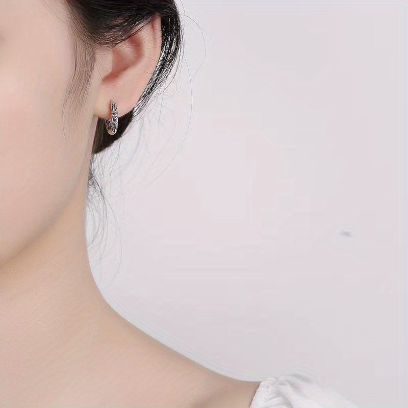 2pcs/pair Vintage Hoop Earrings With Sophisticated Punk Style Pattern For Casual Banquet Party And Gifts For Men