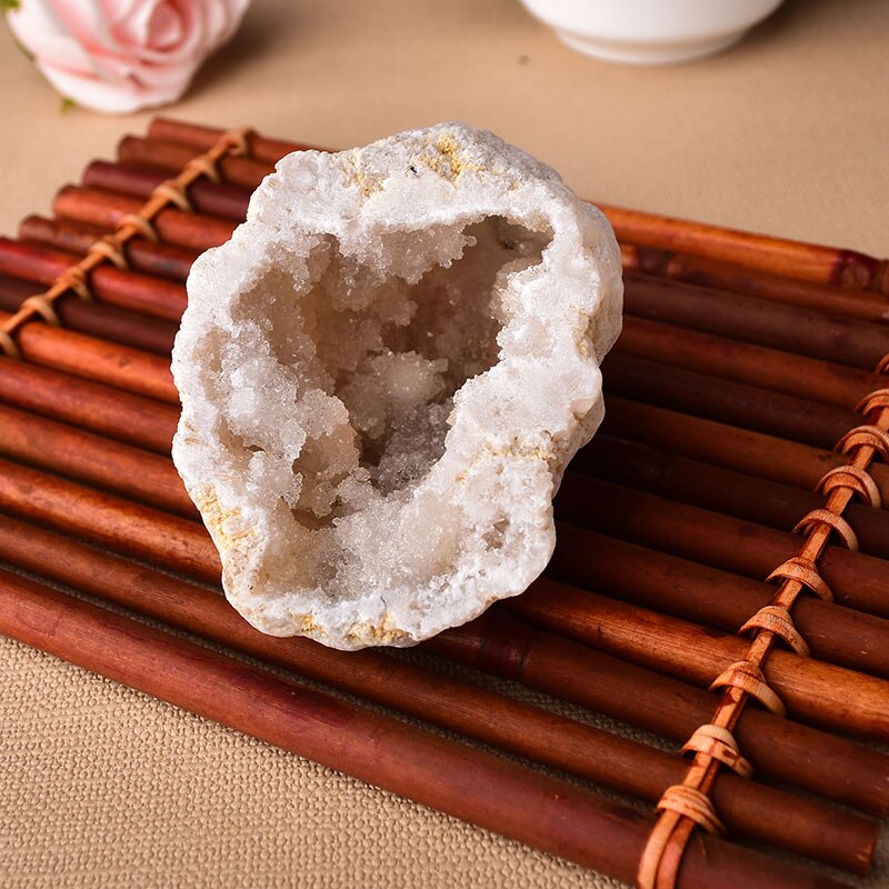 Large Size Natural Quartz Agate Geode Cutting Crystals Cluster Healing Stones Rock Mineral Specimen Quartz DIY Home Decoration