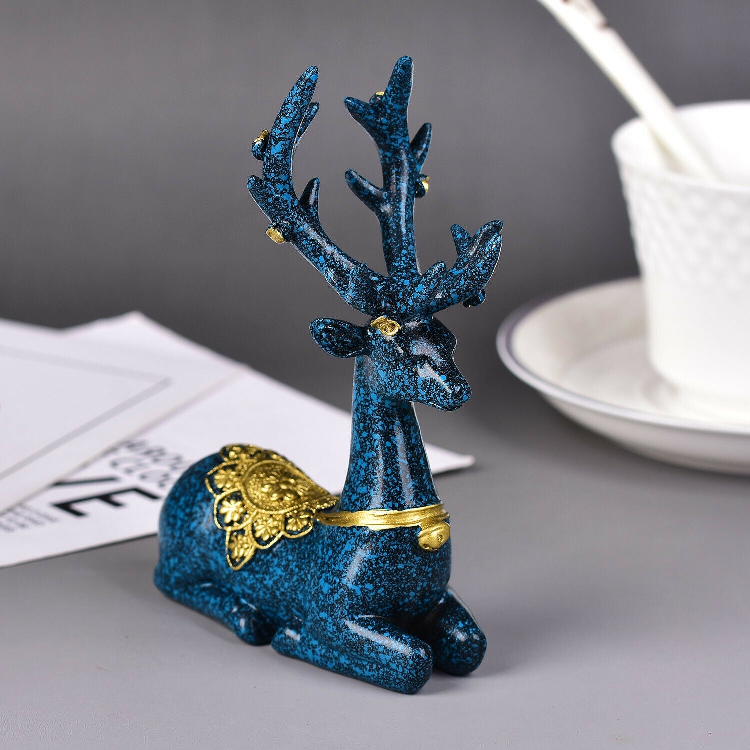 3.8'' Dark Blue Deer Crystal Ball Holder Resin Room Decor Sphere Stand Holder