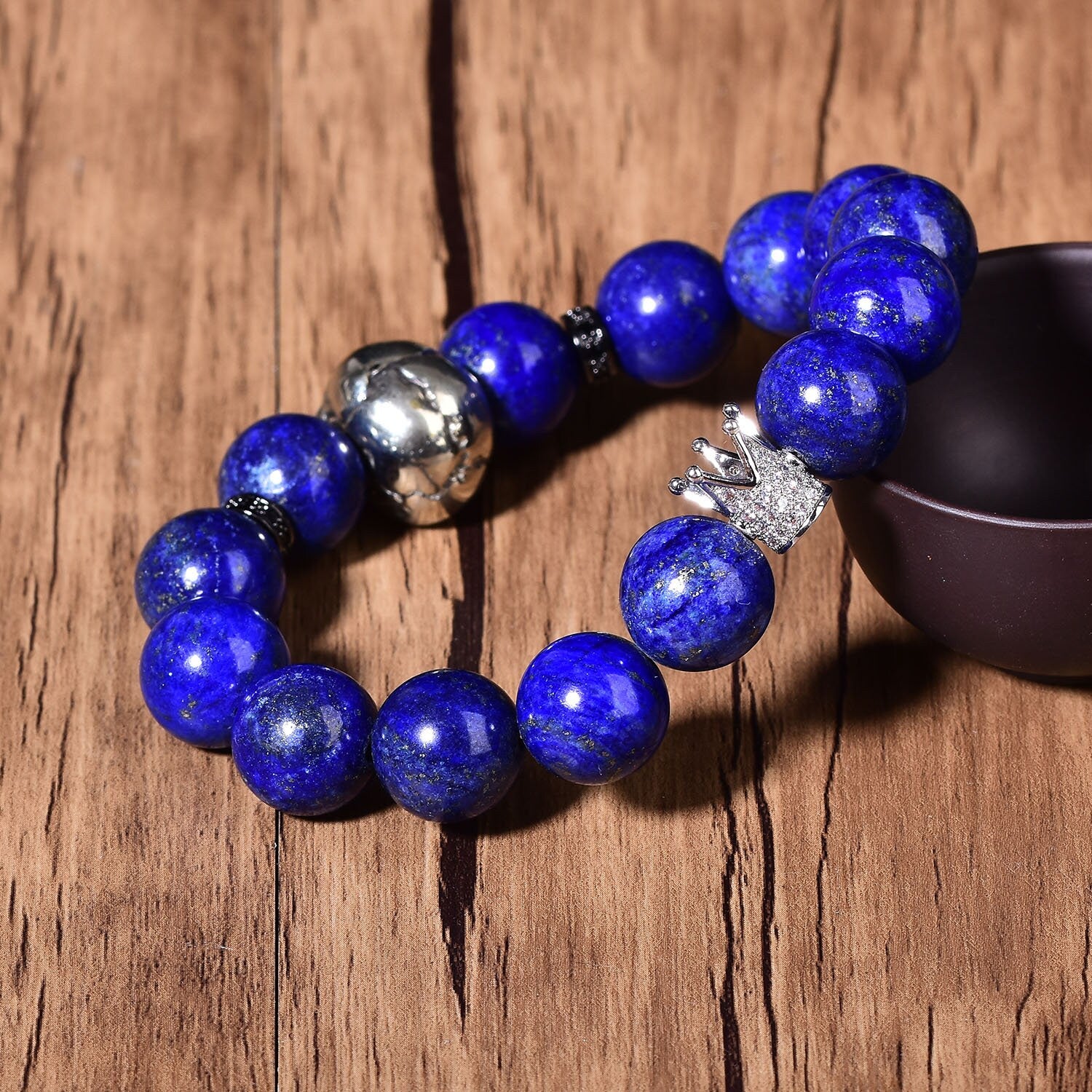 Natural Blue Lazurite Quartz Charm Bracelet Reiki Lapis Skull Healing Crystal Crown Gemstone Bracket Elastic Balancing Energy Hand-Made Gift