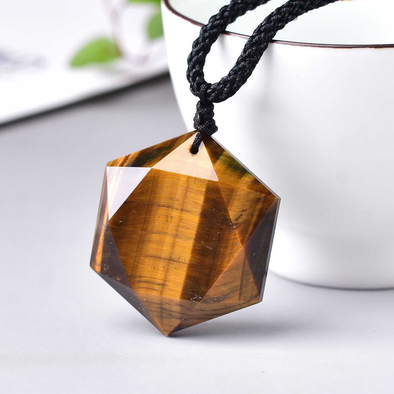 Natural Tigers Eye Quartz Healing Charka Hexagram Crystal Ornament Pendants Hand-Carved Hand-Polished Gift Charm Healing Pendant