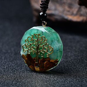 Orgonite Pendant Necklace Tree of Life Chakra Crystal Healing Hand Made Aventurine Stones Hand-Polished Collection Reiki Stone Gift