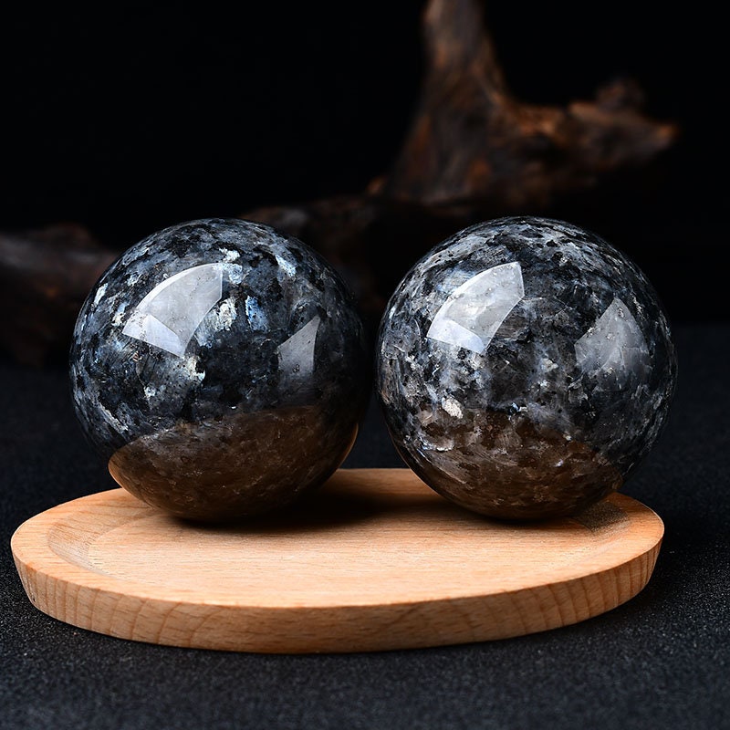 2.6'' 1LB Que Sera Quartz Natural Crystal Sphere Healing Hand Made Ball Meditation Decor Gemstone Exercise Hand Rock Energy Stone