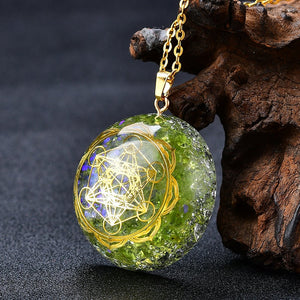 RARE Peridot Chakra Orgonite Generator Pendant Necklace Crystal Healing Meditation Hand Made  DIY Crystal Meditation Orgonite Fashion