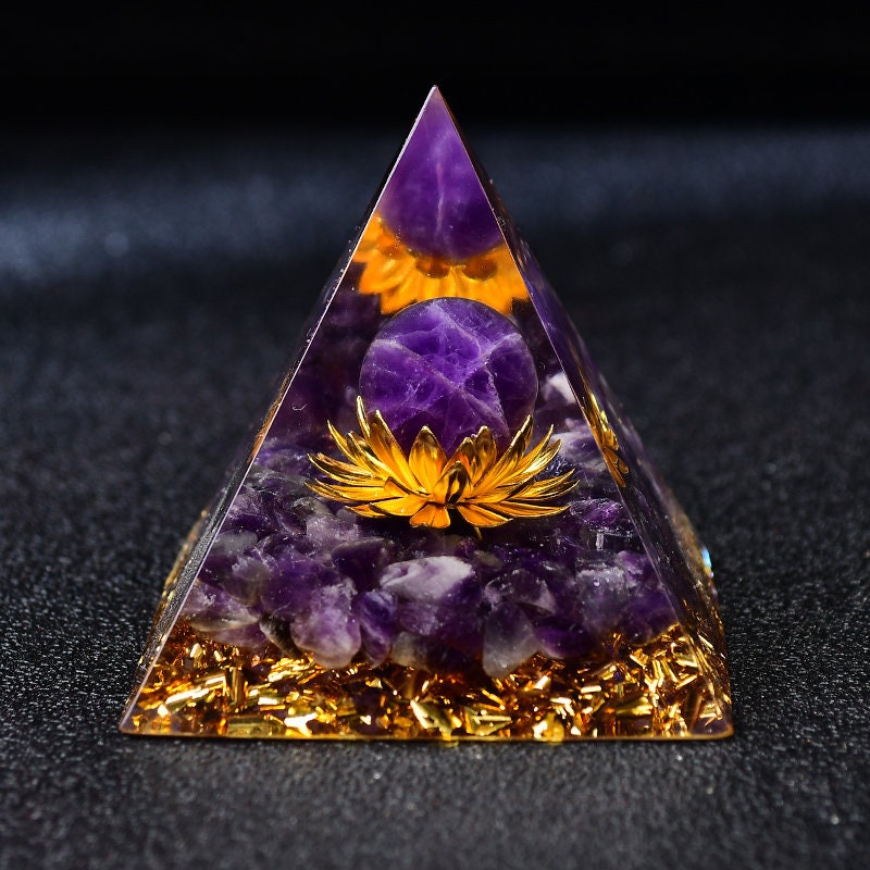 2.36‘’ Magic Orgonite Pyramid DIY Lotus Chakra Amethyst Quartz Sphere Amthyst Base Healing Crystal Sphere Home Decoration Collection Gift