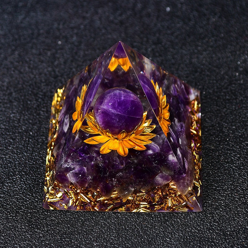 2.36‘’ Magic Orgonite Pyramid DIY Lotus Chakra Amethyst Quartz Sphere Amthyst Base Healing Crystal Sphere Home Decoration Collection Gift