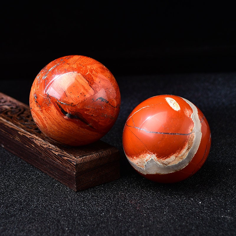 Red Jasper Hand Polished Crytsal Sphere Reiki Healing Meditation Chakra Room Decor Hand Made Massage Home Decoration Collection Gift