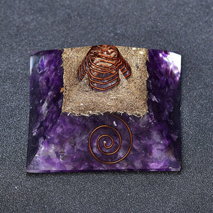 2.36‘’ Orgone Pyramid Chakra Amethyst Quartz Healing Gold EMF Protection Gift Orgonite Pyramid DIY Meditation Hand Made Decor Collection