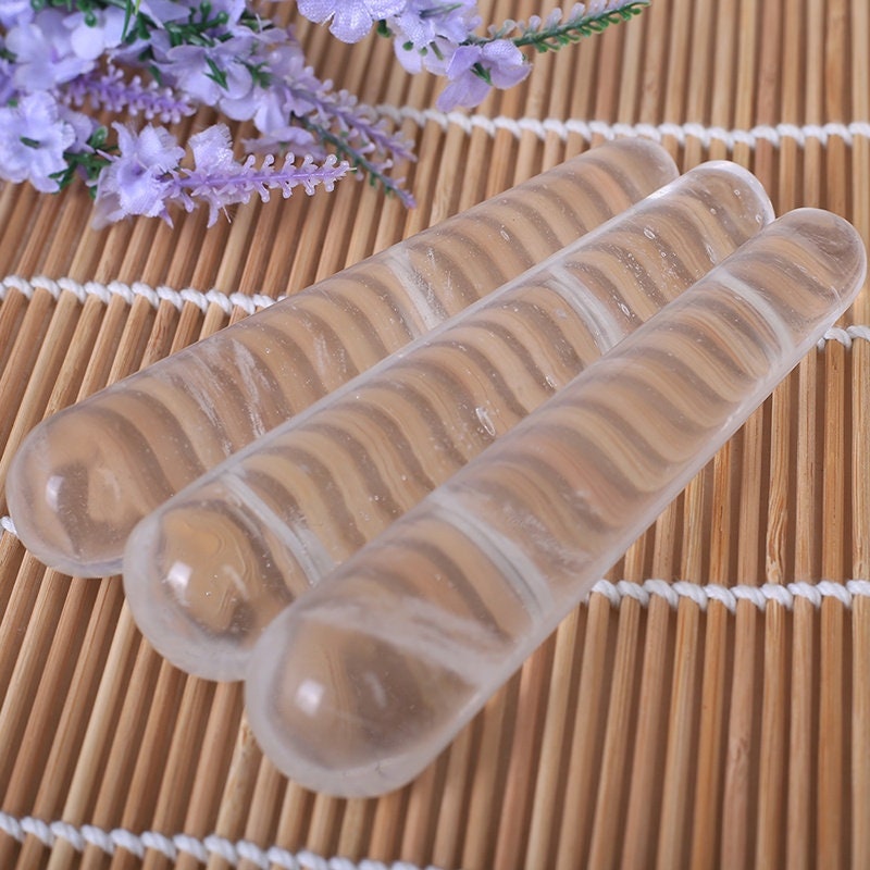 Clear Melting Quartz Crystal Wands Massage Stick Relaxation Point Healing Wand Women Gift